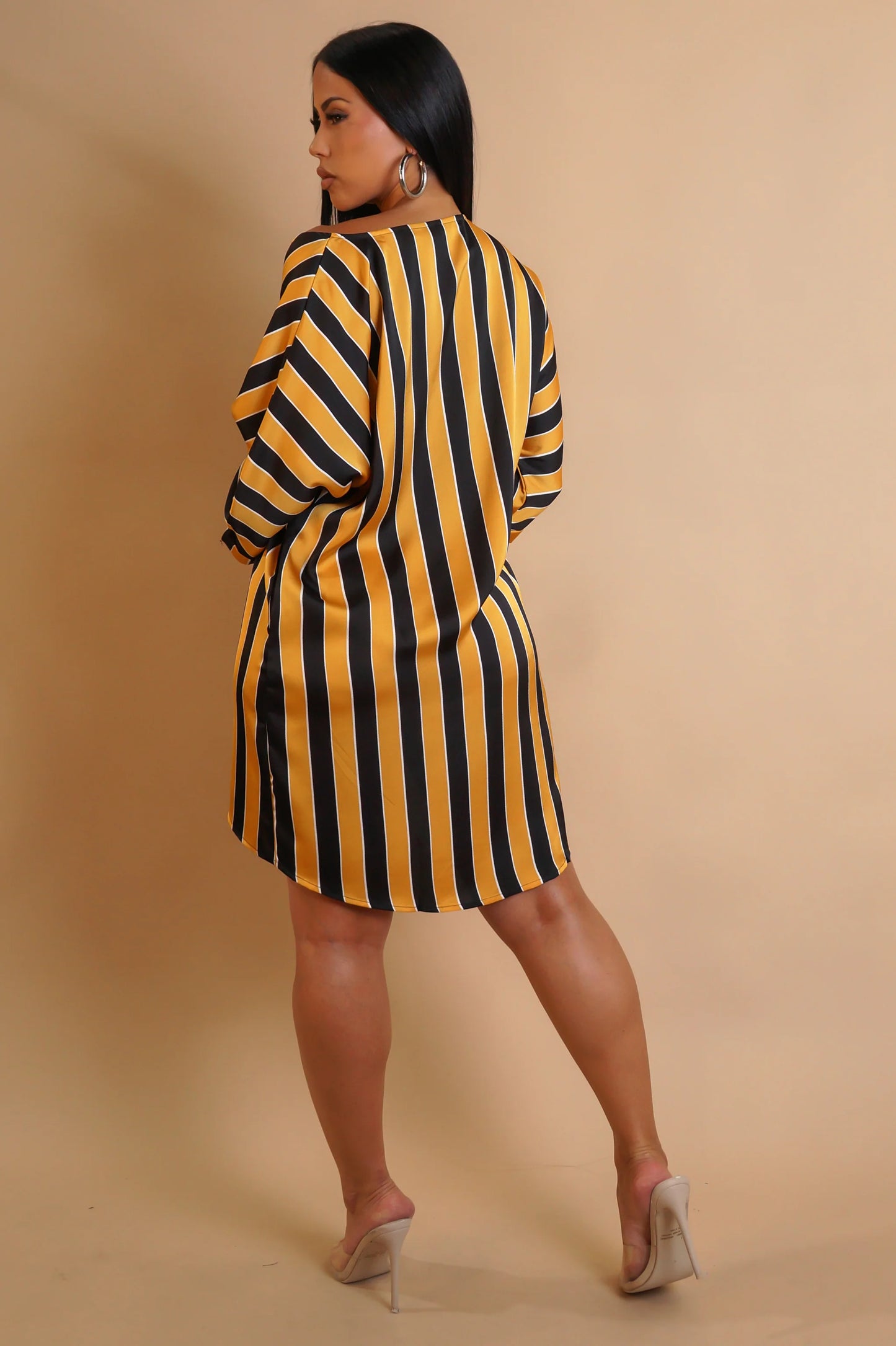 GOLDEN MUSE